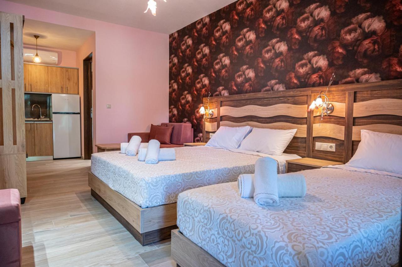 Simi Luxury Suites Плака Литохору Екстериор снимка