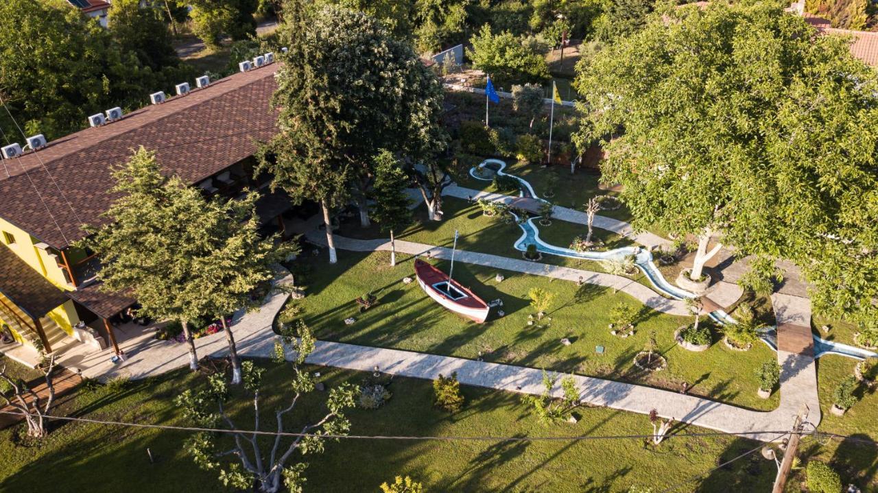 Simi Luxury Suites Плака Литохору Екстериор снимка